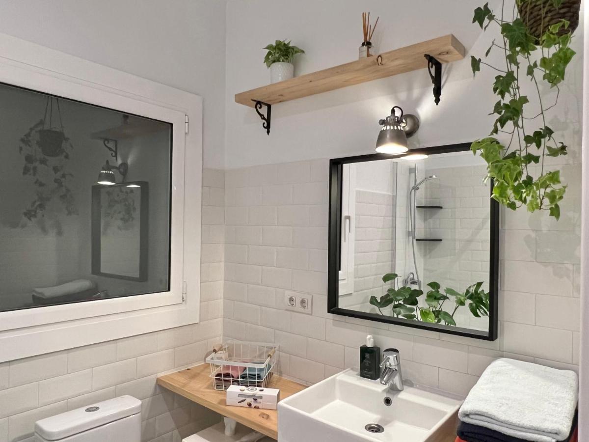 Charming Appartement In The Heart Of Barcellona Esterno foto